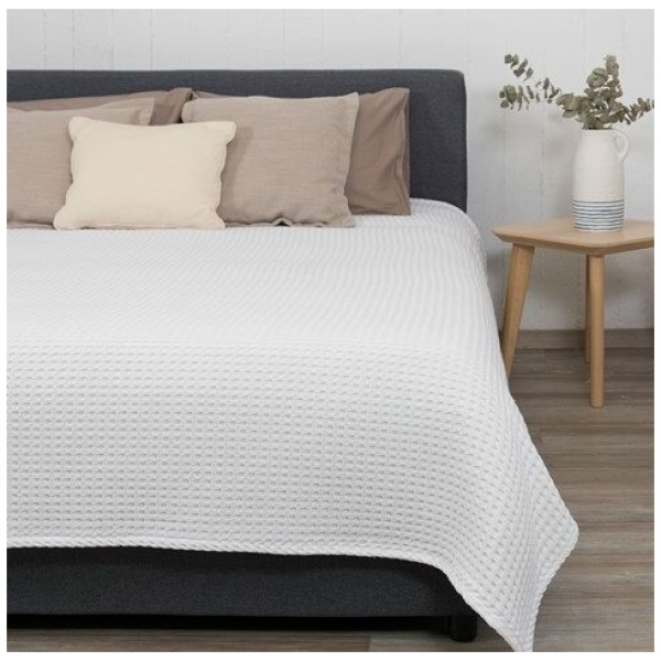 NAF NAF Κουβέρτα ΠΙΚΕ Cotton Waffle Pique White